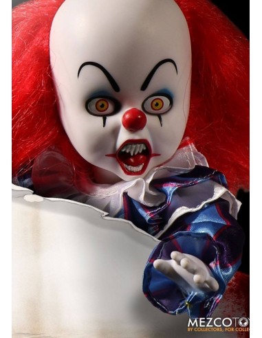 MEZCO LIVING DEAD DOLLS PRESENTS IT...
