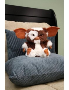 NECA GREMLINS GIZMO PLUSH... 2
