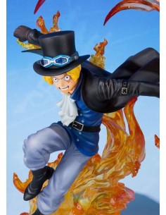 BANDAI FIGUARTS ZERO ONE...