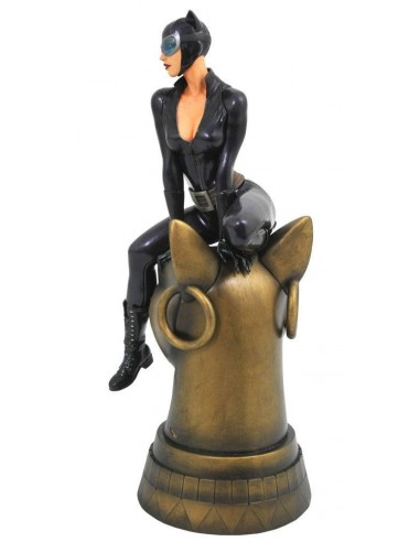 FIGURE DIAMOND TOYS DC GALLERY BATMAN...