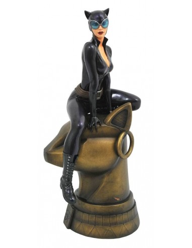 FIGURE DIAMOND TOYS DC GALLERY BATMAN...