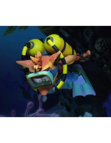 NECA CRASH BANDICOOT WITH SCUBA GEARS...