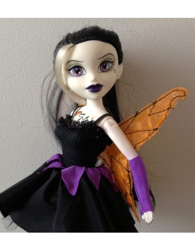 BLEEDING EDGE BEGOTHS SERIES 7 OLIVIA...