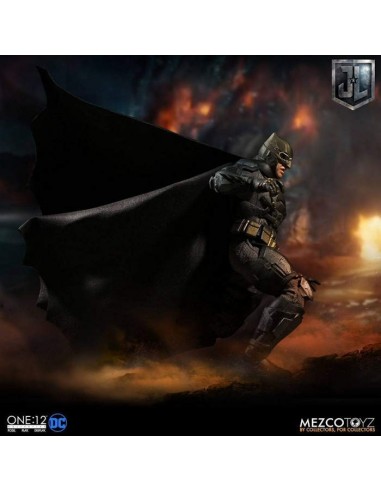 MEZCO ONE 12: COLLECTIVE DC COMICS...