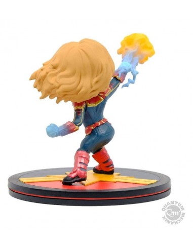 MARVEL COMICS Q FIG CAPTAIN MARVEL...