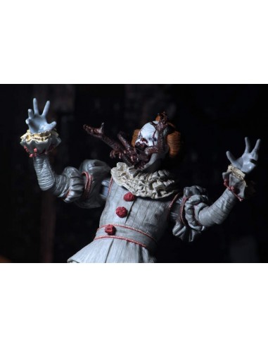 NECA IT 2017 MOVIE PENNYWISE DANCING...