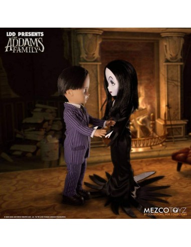 MEZCO LIVING DEAD DOLLS PRESENTS THE...