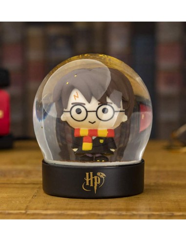 PALADONE HARRY POTTER SNOW GLOBE...