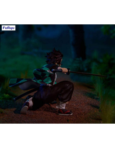 FURYU PVC STATUE DEMON SLAYER TANJIRO...