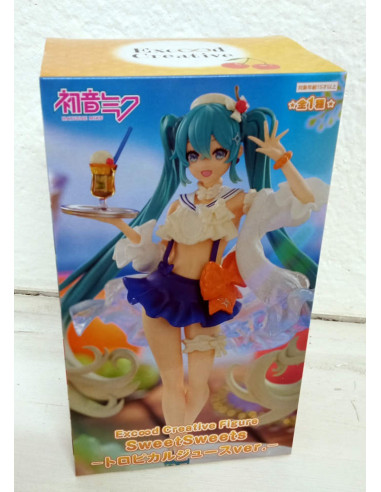 FURYU PVC STATUE HATSUNE MIKU SWEET...