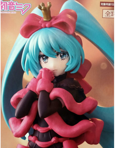 FURYU PVC STATUE HATSUNE MIKU...