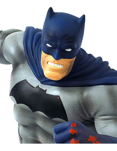 MONOGRAM DC COMICS BATMAN THE DARK...