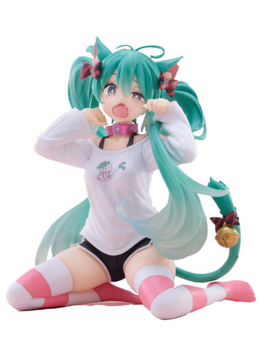 TAITO PVC STATUE HATSUNE MIKU CAT EAR...