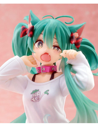 TAITO PVC STATUE HATSUNE MIKU CAT EAR...