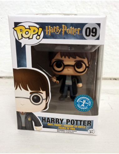FUNKO POP HARRY POTTER WITH SWORD...