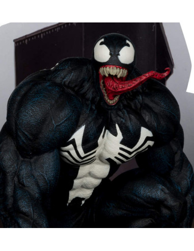 MCFARLANE MARVEL PVC STATUE - SPIDER...