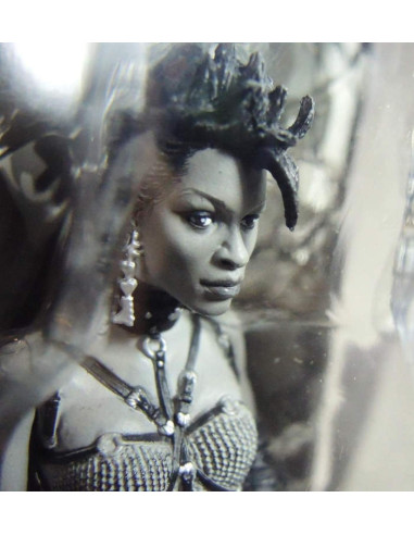 NECA SIN CITY ACTION FIGURE GAIL...