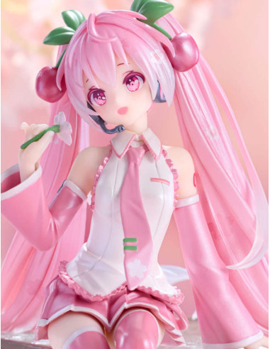 FURYU PVC NOODLE STOPPER STATUE...