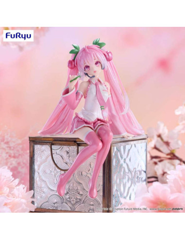 FURYU PVC NOODLE STOPPER STATUE...