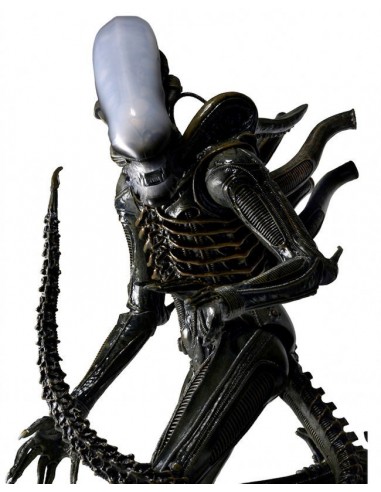NECA ALIENS FIGURE ULTRA DELUXE ALIEN...